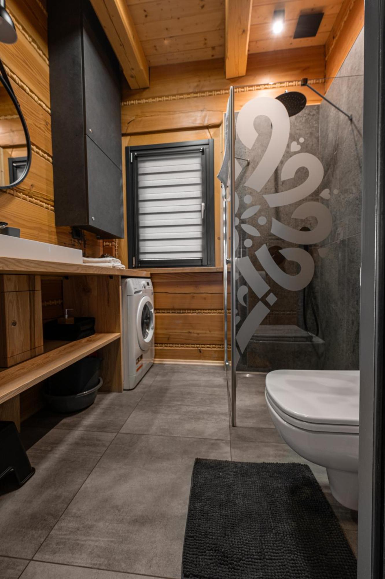 Domek Drewniany W Gorach Jacuzzi & Balia - Osada Chelm Stroza  Luaran gambar